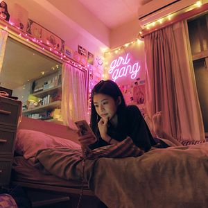 Bilder Let's Talk About CHU