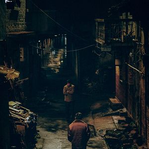 Bilder Only The River Flows