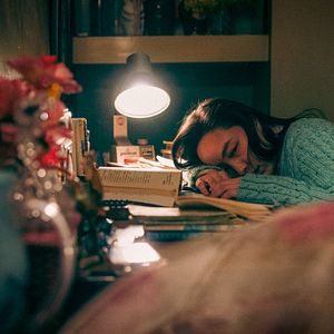 Bilder Only The River Flows