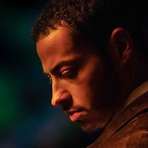 Bilder The Woman In The Wall