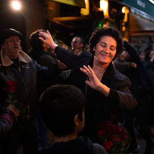 Bilder Crossing: Auf der Suche nach Tekla