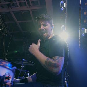 Bilder Hate to Love: Nickelback