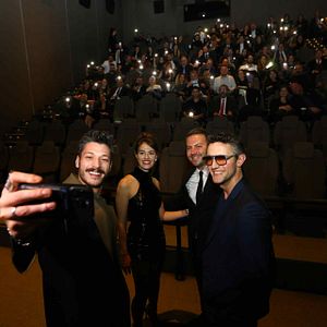 Bilder Zaferin Rengi