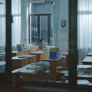 Bilder She Sat There Like All Ordinary Ones