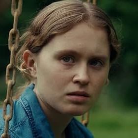 Bilder The Starling Girl