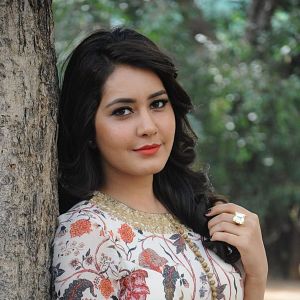 Bilder Raashi Khanna
