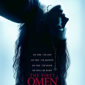 Bilder Das erste Omen