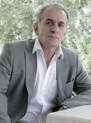 Izudin Bajrovic FILMSTARTS.de