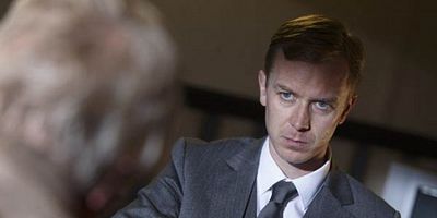 Poster der Serie No Care, All Responsibility