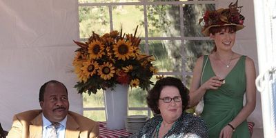 Poster der Serie Garden Party