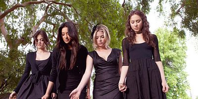 Poster der Serie The Devil You Know