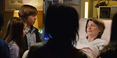 Poster der Serie Idle Hands