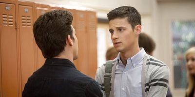 Poster der Serie Deeper and Deeper