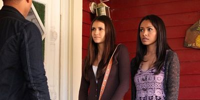 Poster der Serie The Ties That Bind