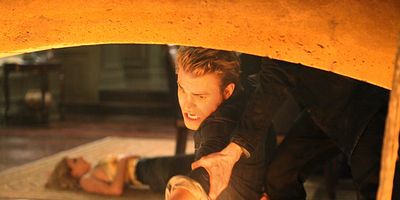 Poster der Serie Bringing Out The Dead