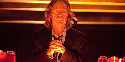 Poster der Serie Von Toten und Kerzen