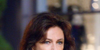 Poster der Serie Burning Down the House