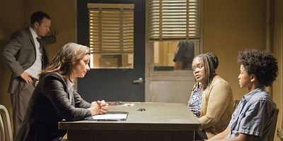 Poster der Serie Scorched Earth