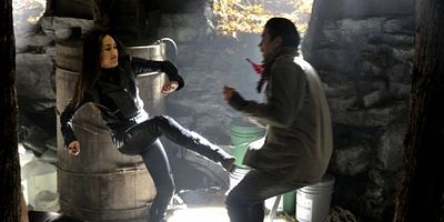 Poster der Serie Dark Matter