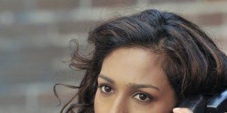 Poster der Serie Falling Ash