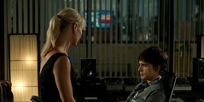 Poster der Serie What Is and What Should Never Be