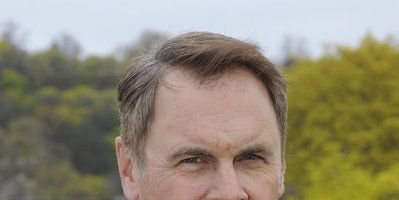 Poster der Serie Around the Sun