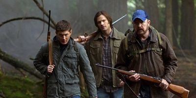 Poster der Serie How to Win Friends and Influence Monsters