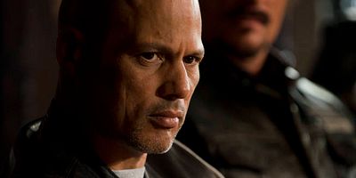 Poster der Serie Sovereign