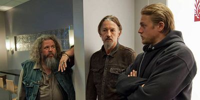 Poster der Serie Authority Vested