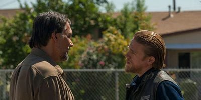 Poster der Serie To Thine Own Self