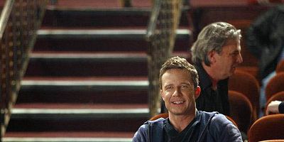 Poster der Serie Previews