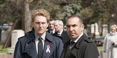 Poster der Serie She Knows