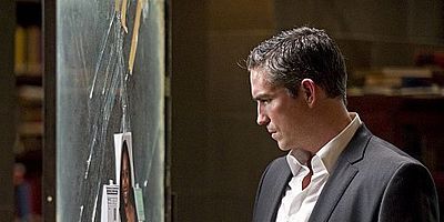 Poster der Serie Legacy