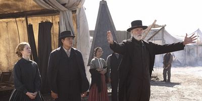 Poster der Serie Pride, Pomp and Circumstance