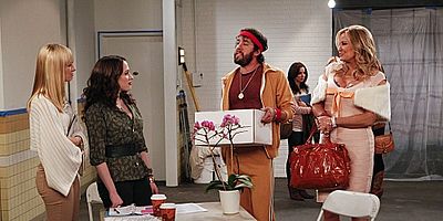 Poster der Serie And the New Boss