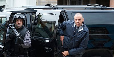 Poster der Serie Josh Simpson