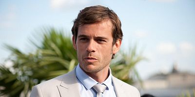 Poster der Serie Yasmina