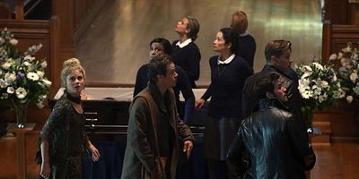 Poster der Serie Going Home