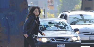 Poster der Serie Nature Under Constraint And Vexed