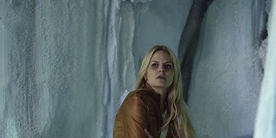 Poster der Serie White Out