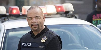 Poster der Serie Holden's Manifesto