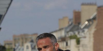 Poster der Serie Poupée russe