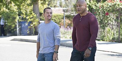 Poster der Serie Felsen oder Feder?