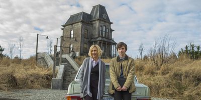 Poster der Serie The Pit