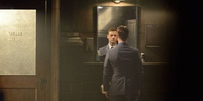 Poster der Serie Damned If You Do...