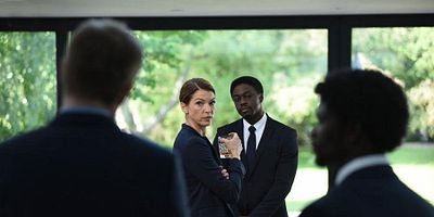 Poster der Serie The Lion's Den