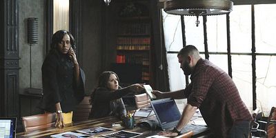 Poster der Serie It's Hard Out Here for a General