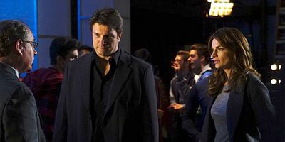 Poster der Serie Tone Dead