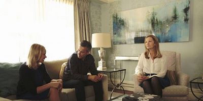 Poster der Serie All You See Is Dark