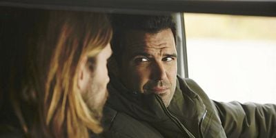 Poster der Serie On the Brink